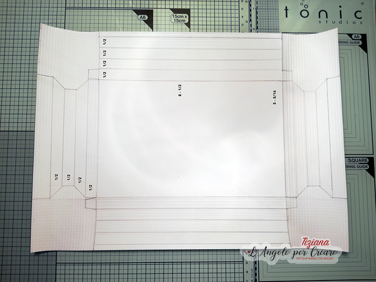 cornice scrapbooking