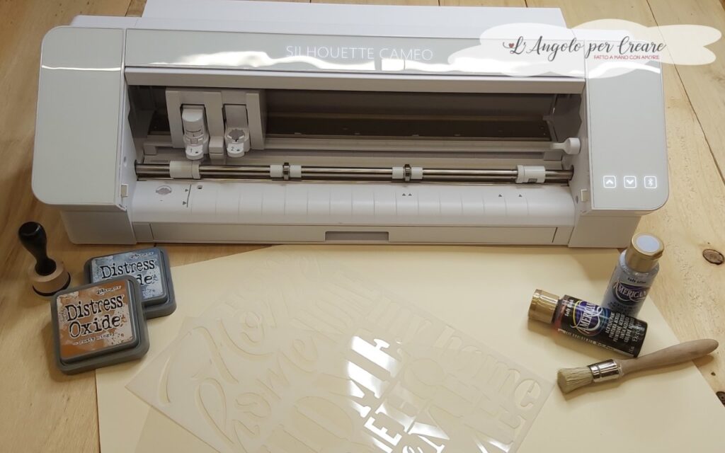 Come creare una mascherina da stencil con un plotter da taglio 