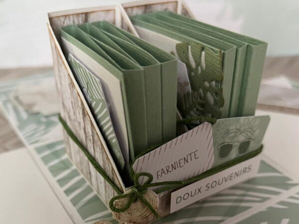 Explosion Box con Accordion : Racconti D’Estate!