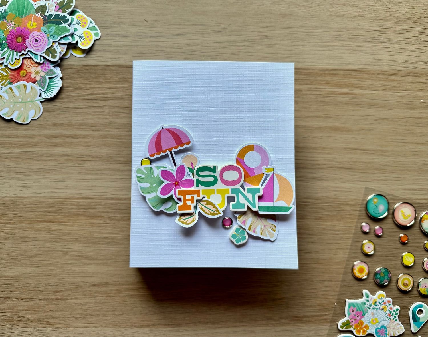 Scrappiamo con Emanuela e Creiamo un Mini Album :”So Fun”